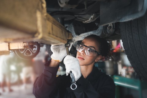Female auto mechanic